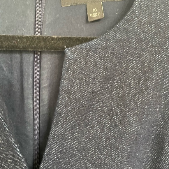 Banana Republic stretch dark denim dress. Size 10. - Picture 4 of 5
